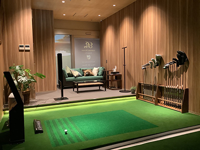 東京都荒川区に新規オープンするLounge Range 日暮里様に『QED弾道解析型シミュレーター』2台を設置致しました。